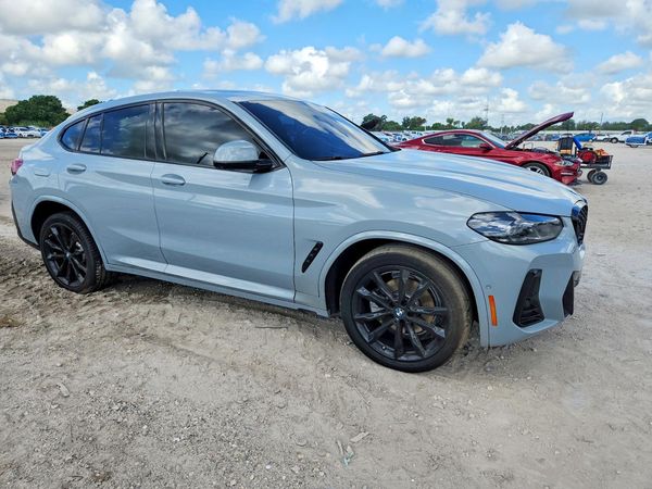 2025 BMW X4 xDrive 30i