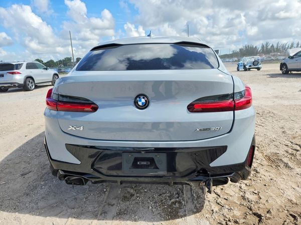 2025 BMW X4 xDrive 30i