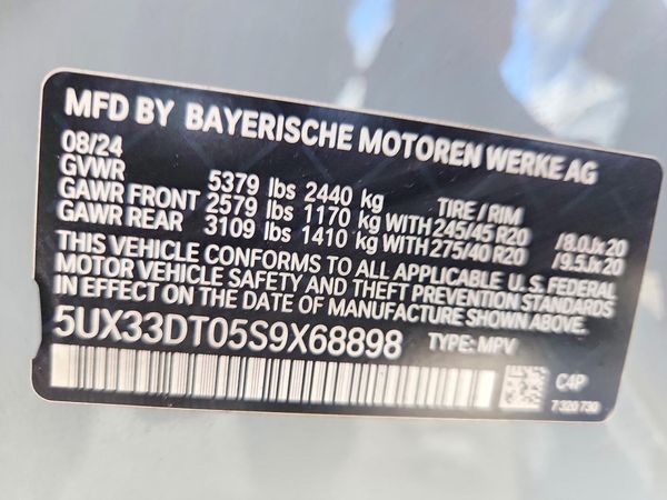 2025 BMW X4 xDrive 30i