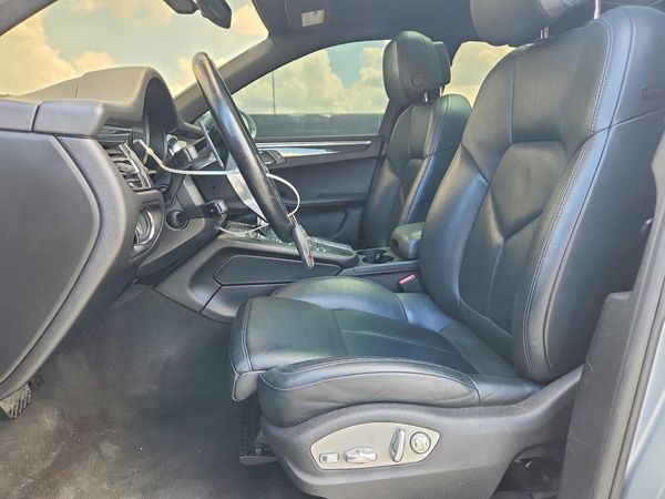 2020 PORSCHE MACAN S