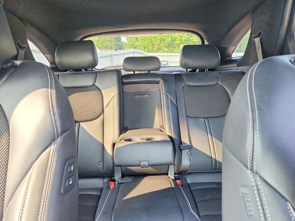 2023 GENESIS GV70