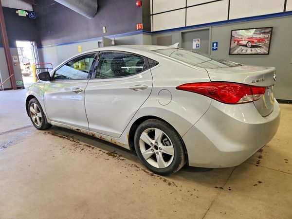 2013 HYUNDAI ELANTRA
