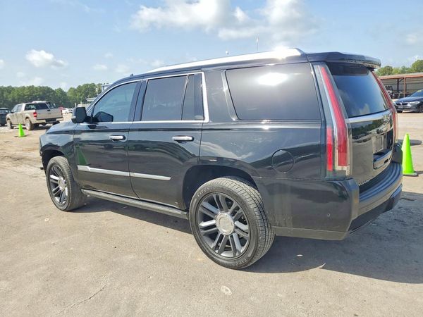 2017 CADILLAC ESCALADE Premium Luxury