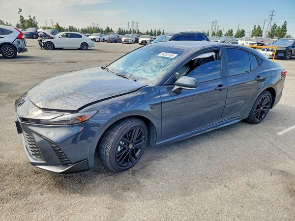 2025 TOYOTA CAMRY