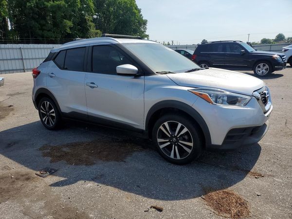 2019 NISSAN KICKS