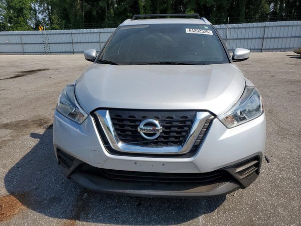 2019 NISSAN KICKS