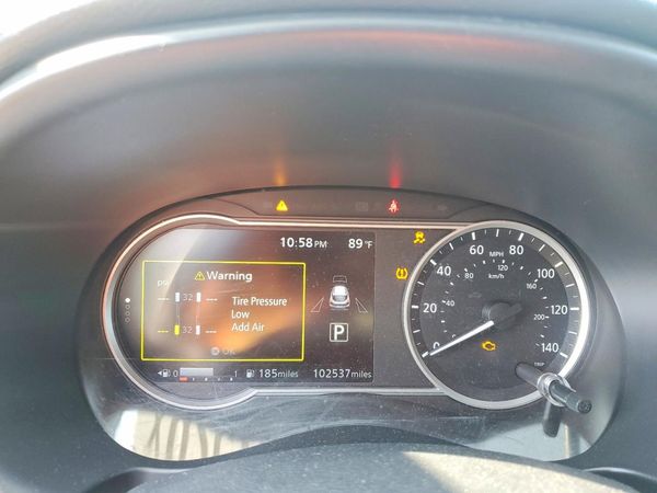 2019 NISSAN KICKS