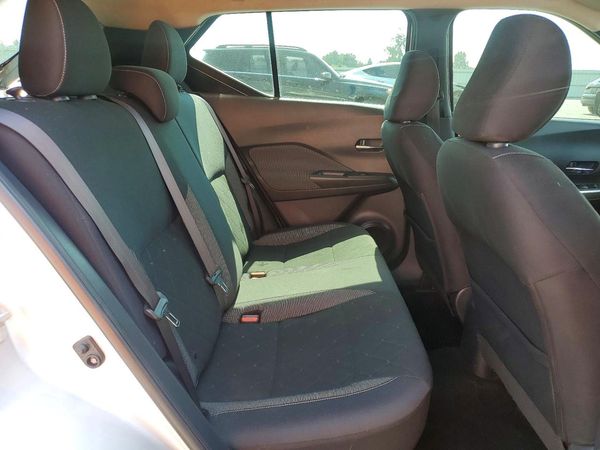 2019 NISSAN KICKS