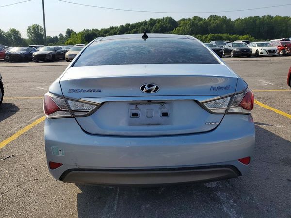 2013 HYUNDAI SONATA