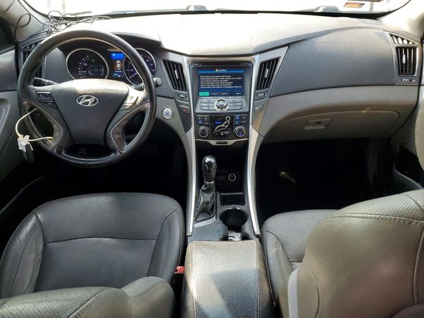 2013 HYUNDAI SONATA