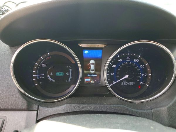 2013 HYUNDAI SONATA