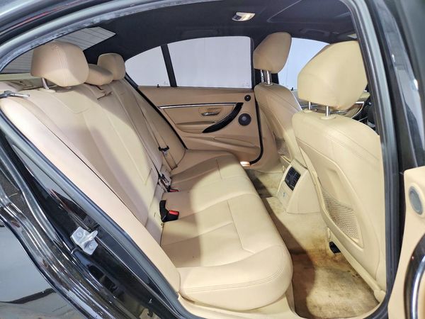 2016 BMW 328 xDrive SA