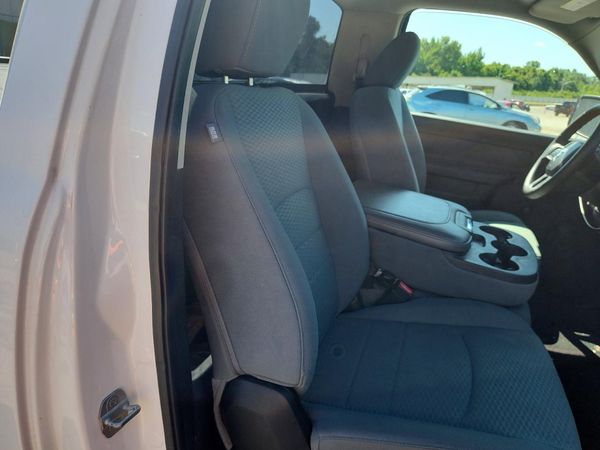 2014 RAM 1500 ST