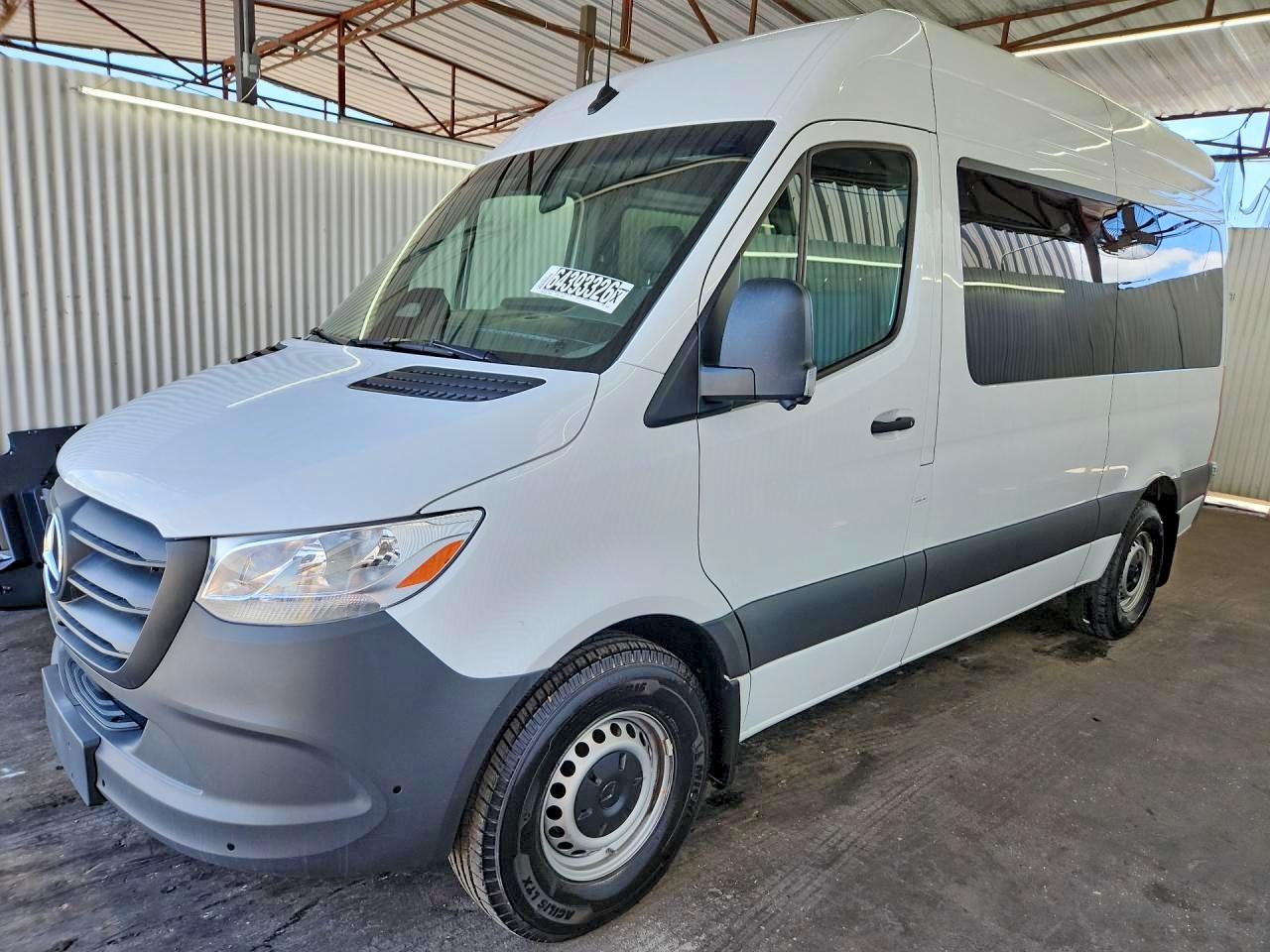 2025 MERCEDES-BENZ SPRINTER
