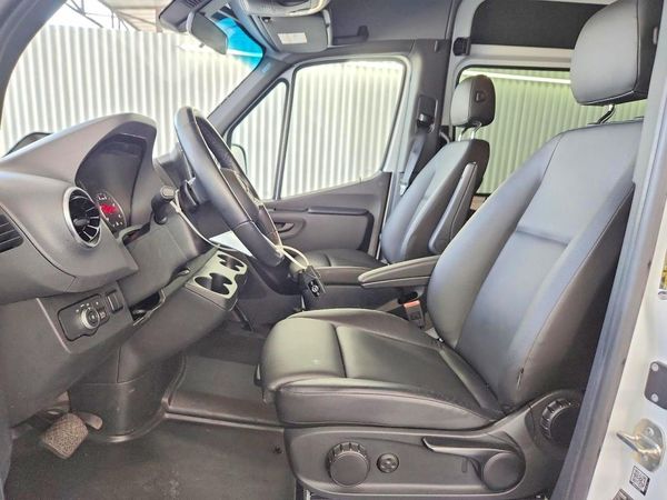 2025 MERCEDES-BENZ SPRINTER