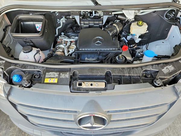 2025 MERCEDES-BENZ SPRINTER