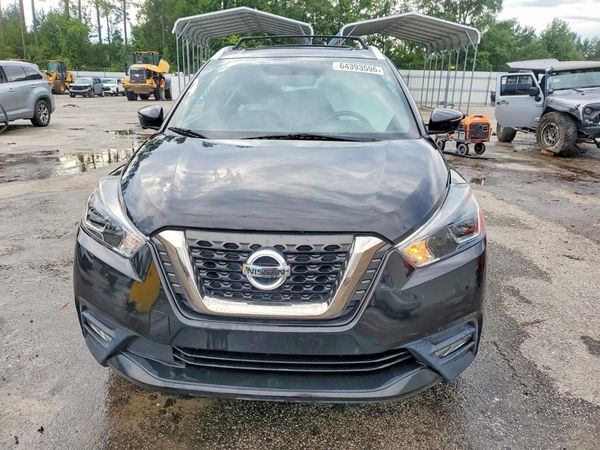 2019 NISSAN KICKS