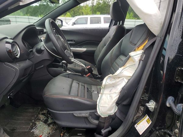 2019 NISSAN KICKS