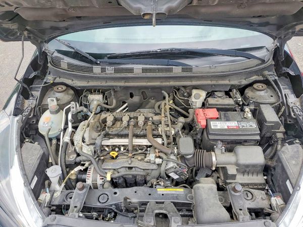 2019 NISSAN KICKS