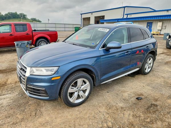 2018 AUDI Q5 quattro Premium Plus