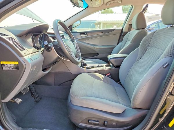 2014 HYUNDAI SONATA