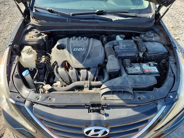 2014 HYUNDAI SONATA