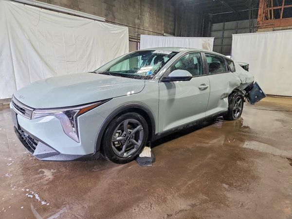 2026 KIA K4 LX, LXS