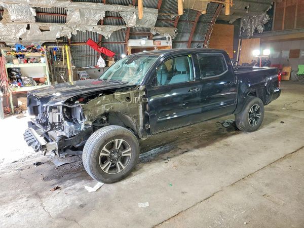 2022 TOYOTA TACOMA SR5