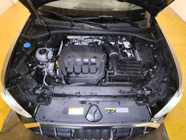 2025 AUDI Q3 S Line quattro Premium