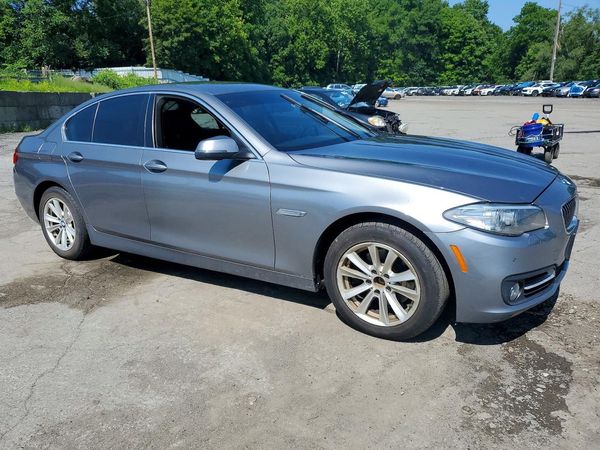 2015 BMW 528 xDrive