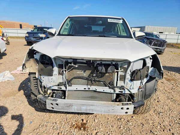 2024 TOYOTA 4RUNNER SR5 Prem