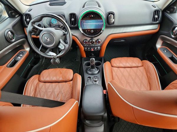 2024 MINI COOPER