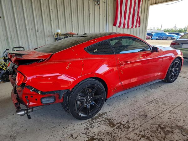 2019 FORD MUSTANG
