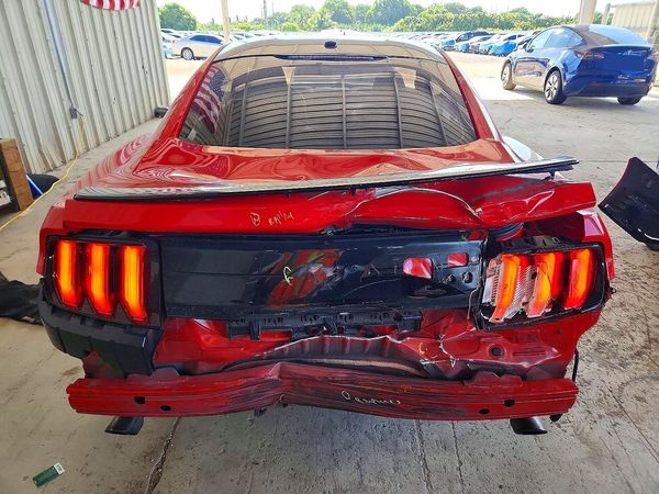 2019 FORD MUSTANG