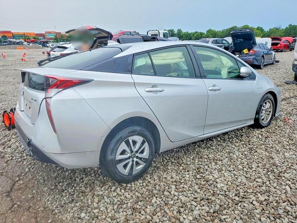 2018 TOYOTA PRIUS One/Two