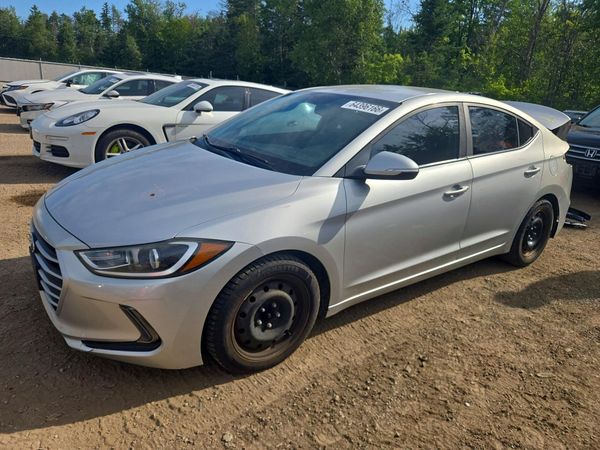 2017 HYUNDAI ELANTRA — Front 3/4