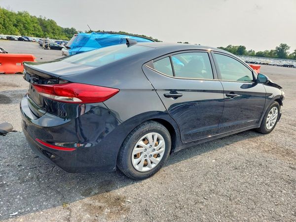 2017 HYUNDAI ELANTRA SE Base