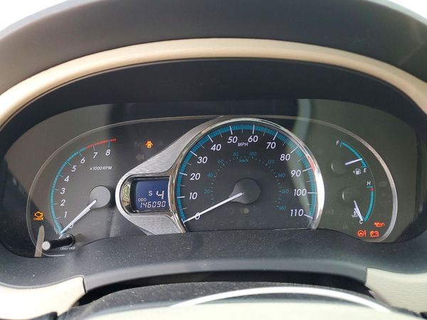 2014 TOYOTA SIENNA