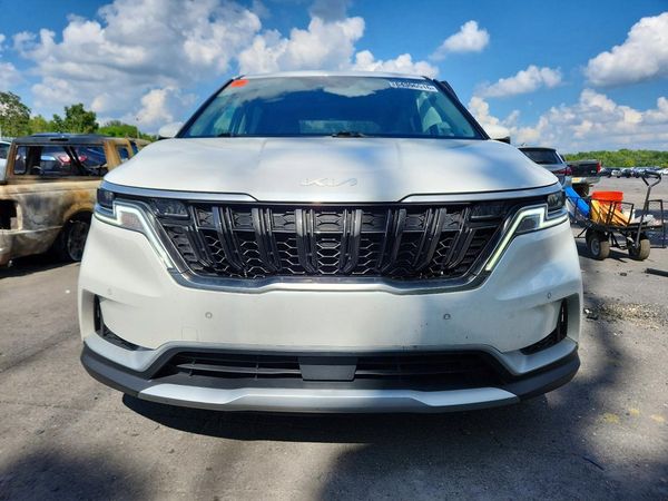 2024 KIA CARNIVAL EX