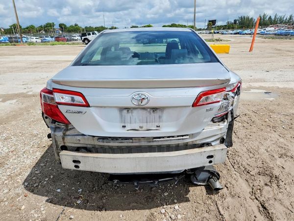 2013 TOYOTA CAMRY