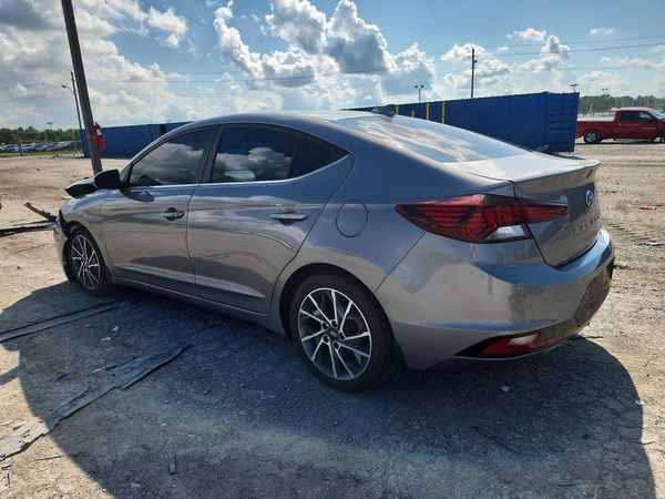 2020 HYUNDAI ELANTRA