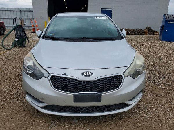 2016 KIA FORTE GL (Middle-Low Grade)