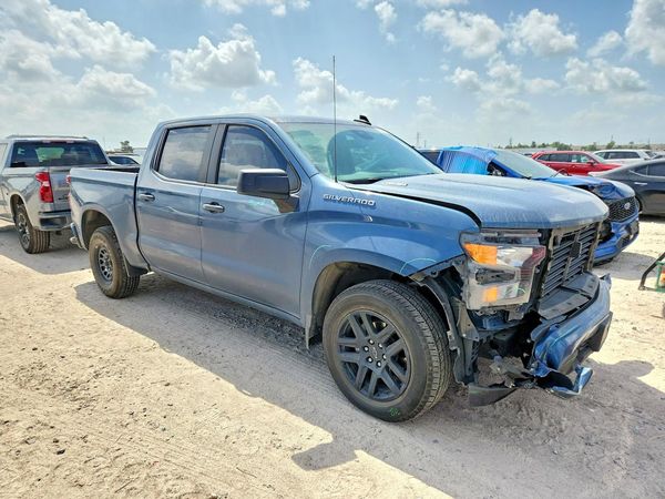 2024 CHEVROLET SILVERADO Custom — Passenger 3/4