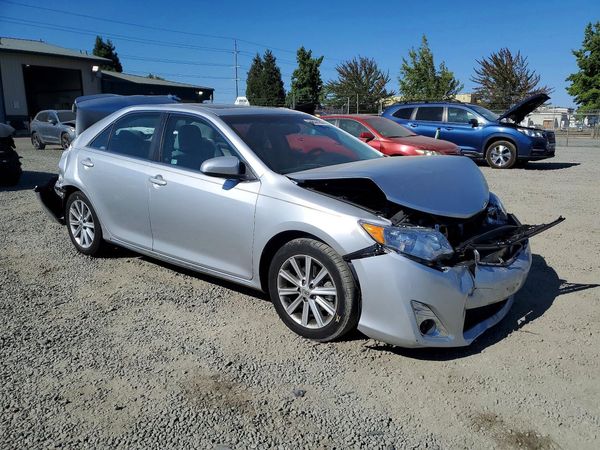 2012 TOYOTA CAMRY — Passenger 3/4
