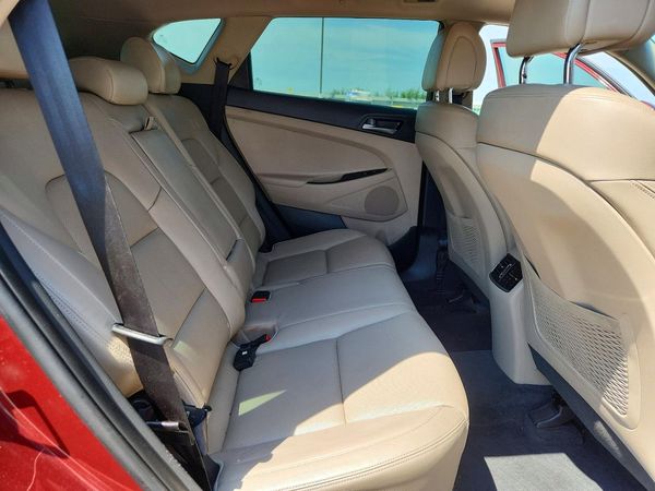 2016 HYUNDAI TUCSON