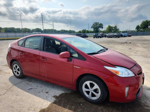 2014 TOYOTA PRIUS