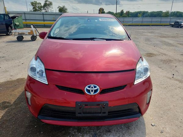 2014 TOYOTA PRIUS