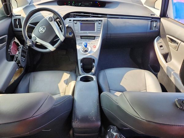 2014 TOYOTA PRIUS