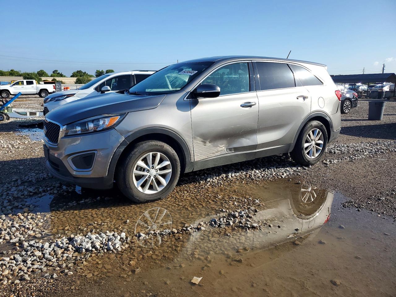 2018 KIA SORENTO L, LX