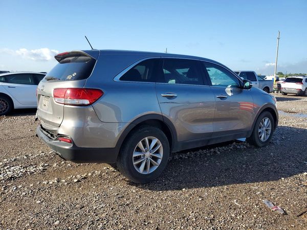 2018 KIA SORENTO L, LX